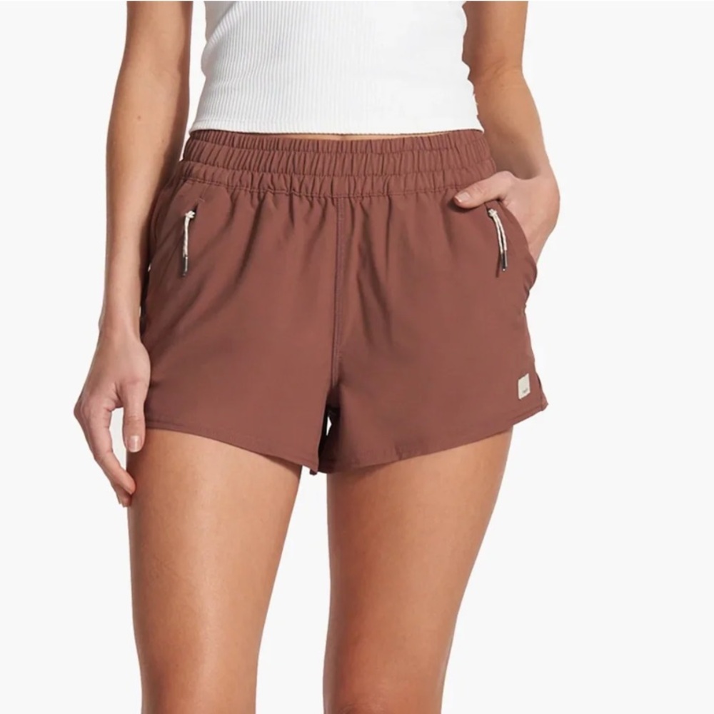 Vuori Athletic Shorts Brown Pink Elastic Waist